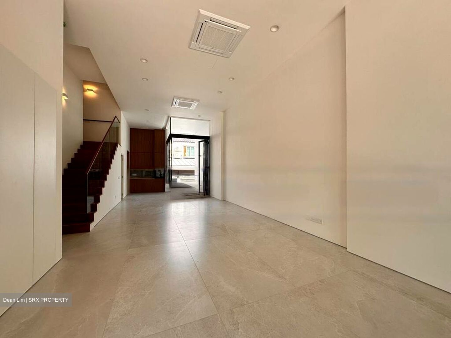 Opera Estate (D15), Terrace #441234101